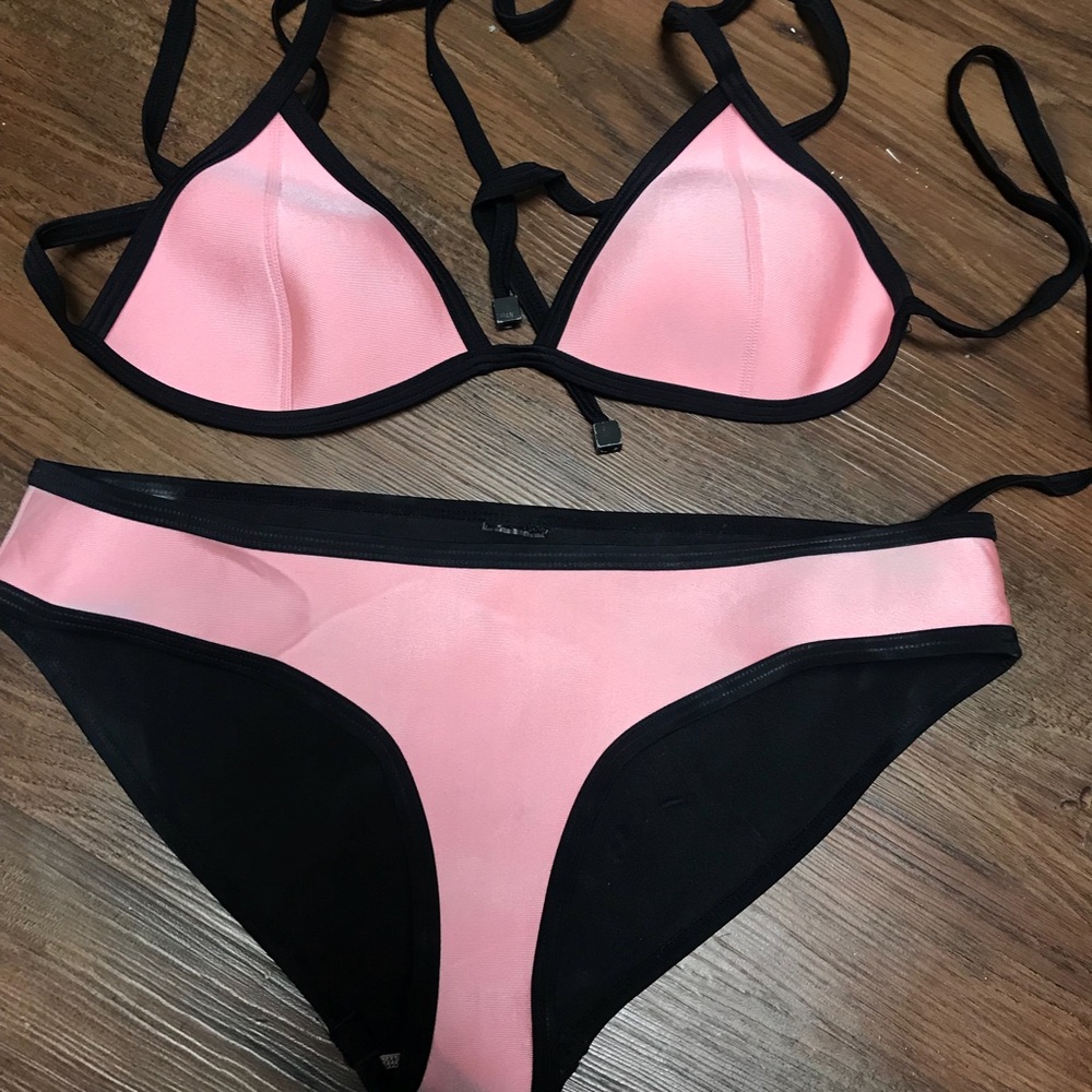 Triangl Bikini